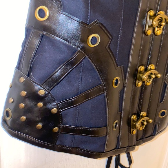 Bustier Corset Top, Chain, Grommets & rivet accents. Black Sz S NWOT - Picture 5 of 16